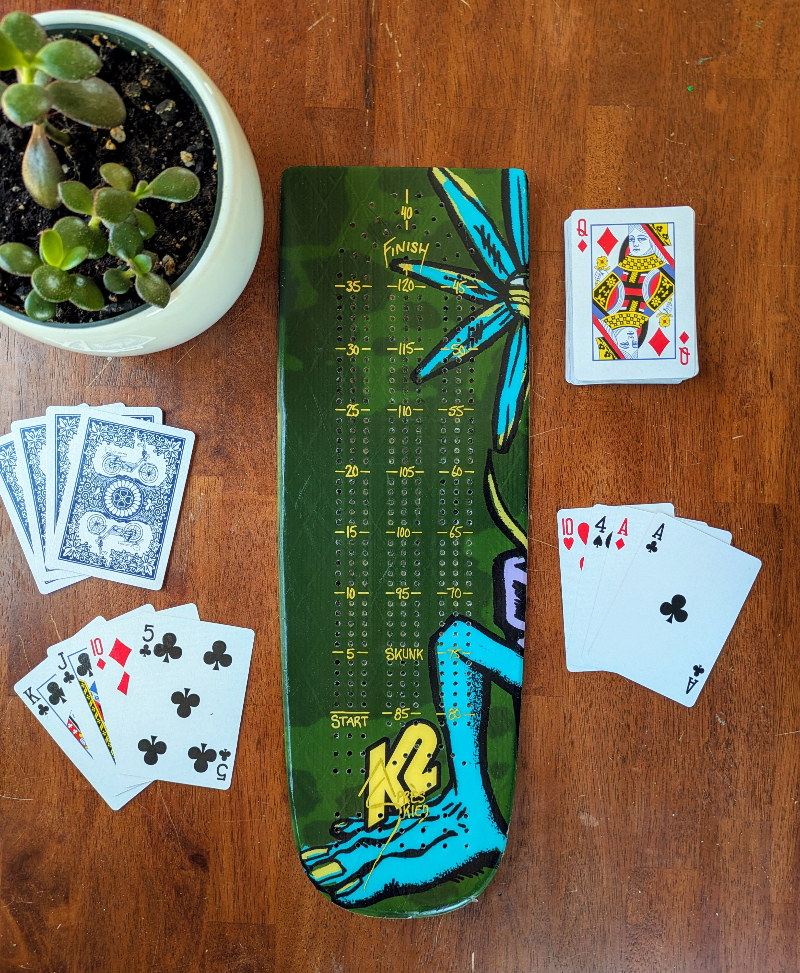 K2 - Ski Cribbage board