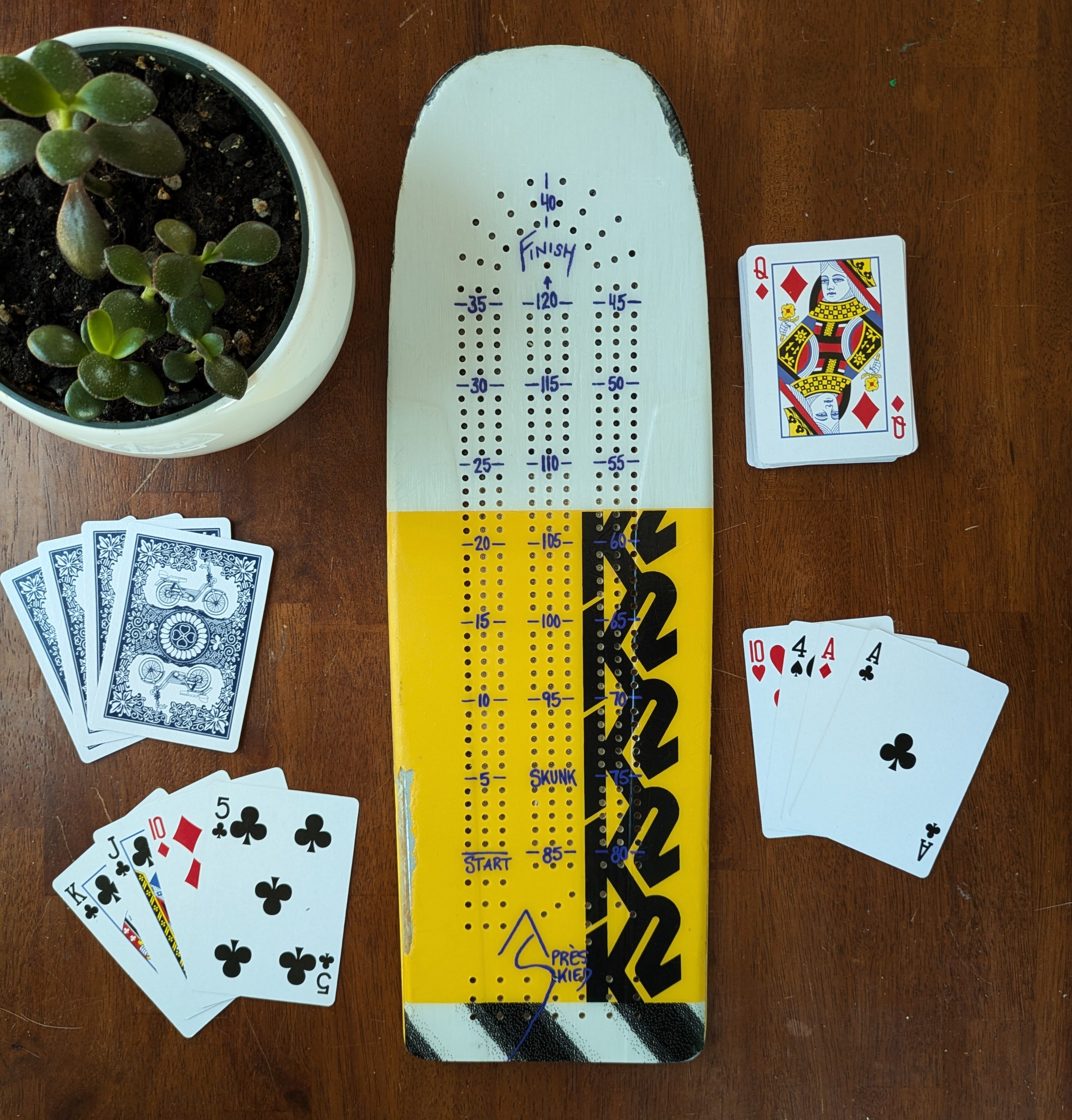 K2 - Ski Cribbage board