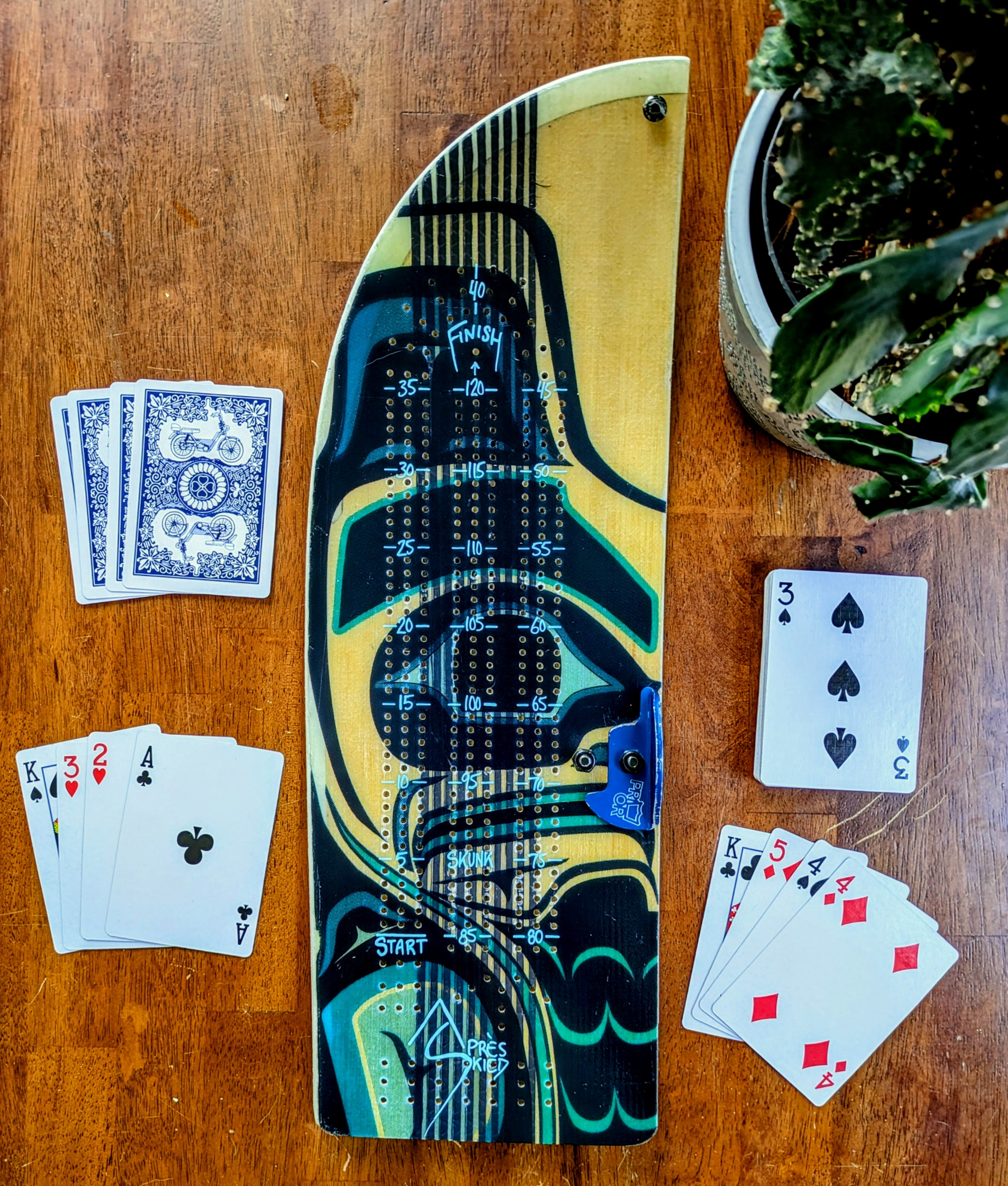 Prior - Split Board Cribbage board