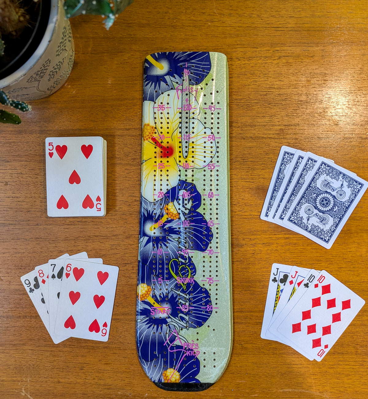 K2 - Ski Cribbage board
