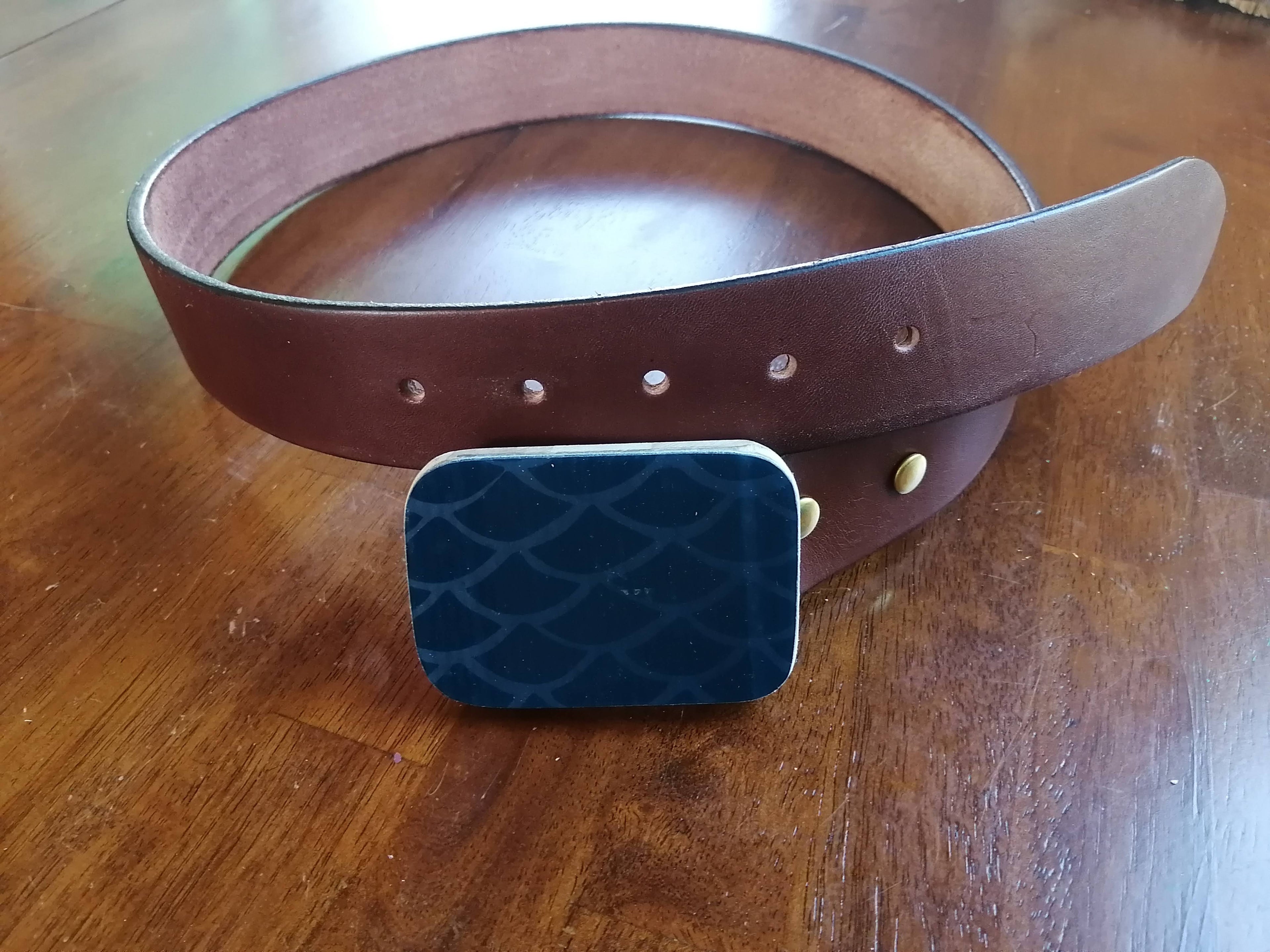 Ski Belt Buckles - Line Fish scales